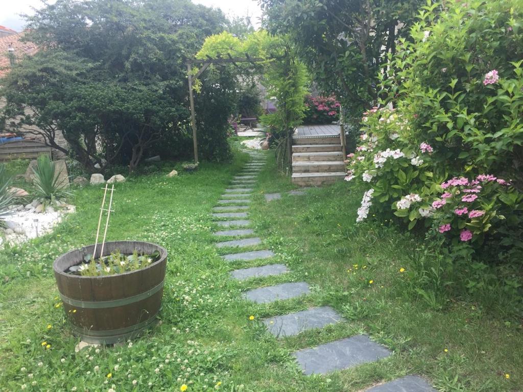 阿卡西亚之家住宿加早餐旅馆 Ferrières 外观 照片