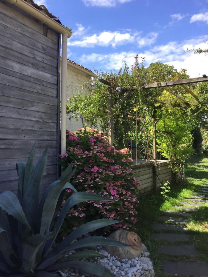 阿卡西亚之家住宿加早餐旅馆 Ferrières 外观 照片