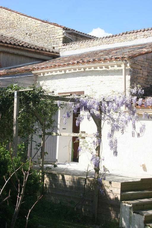 阿卡西亚之家住宿加早餐旅馆 Ferrières 客房 照片